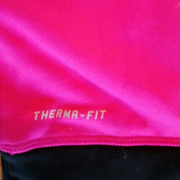 🚫SOLD🚫NIKE Therma-Fit Hoodie - Picture 7 of 7